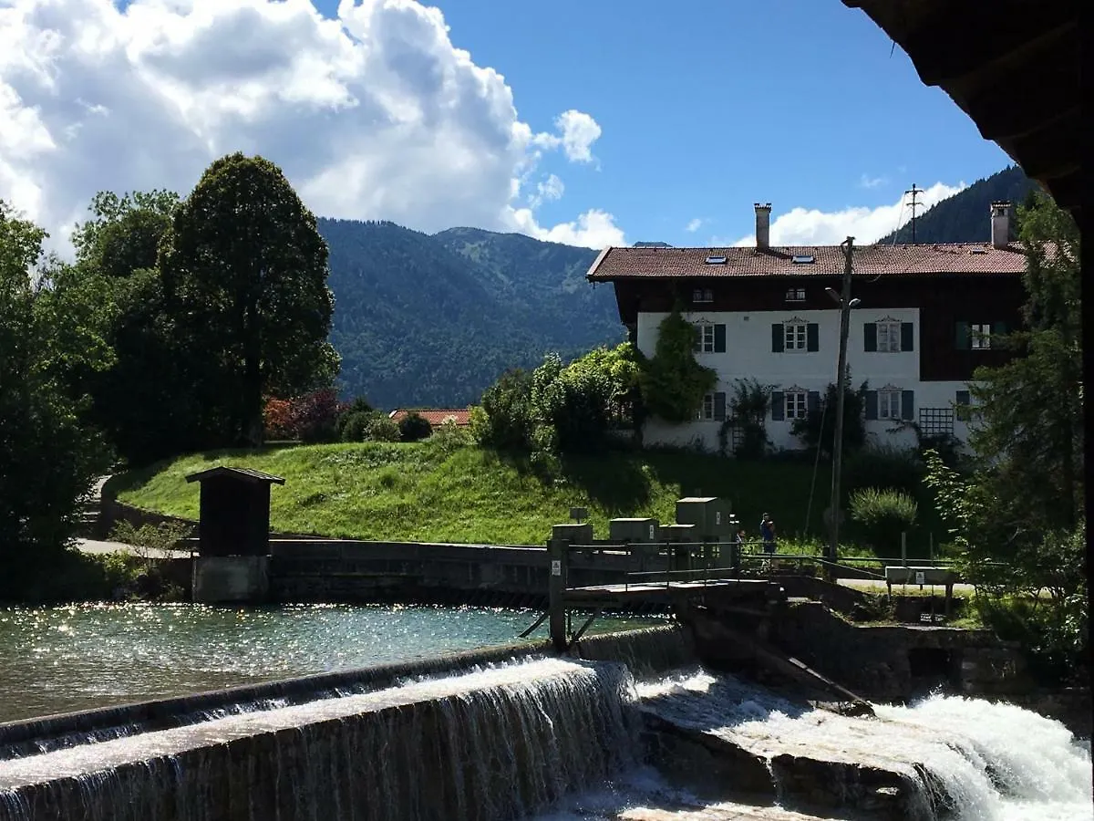 Ferienwohnung Wohnen am Weißachsteg Kreuth 0*,